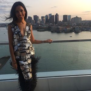 Meet your Posher, Yari